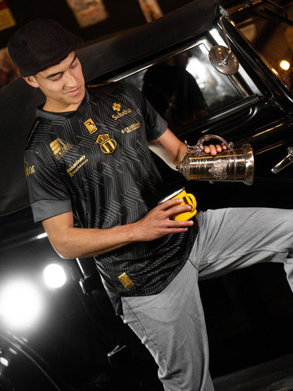 Men's Macara - Alternate - Black and Gold